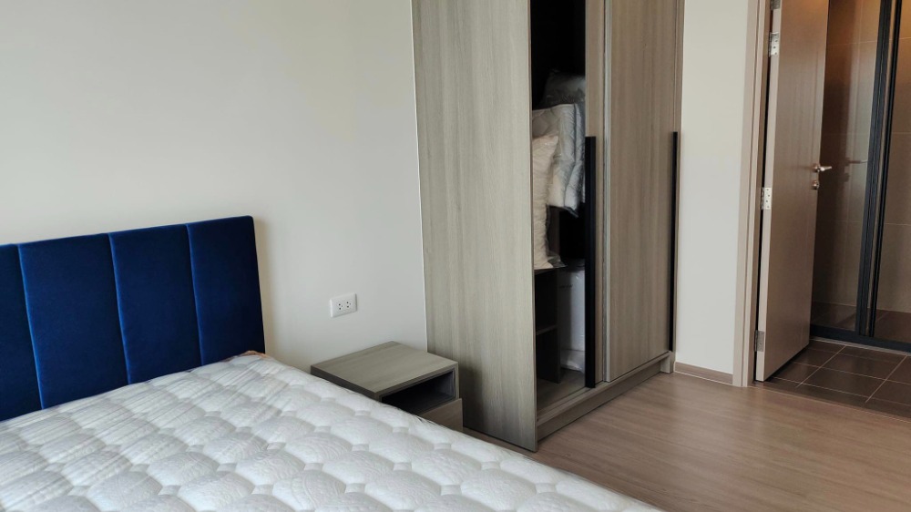 For RentCondoRama9, Petchburi, RCA : THE BASE Phetchaburi Thonglor (33 sqm) condo for rent MRT Phetchaburi BTS Phompong Airport Link Makkasan