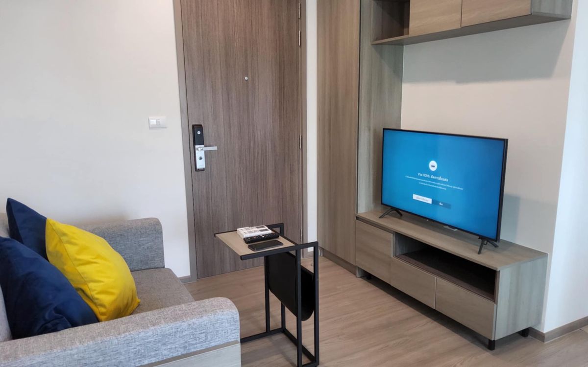 For RentCondoRama9, Petchburi, RCA : THE BASE Phetchaburi Thonglor Condo 🌻for Rent near MRT Phetchaburi BTS Phompong, Airport Link Makkasan