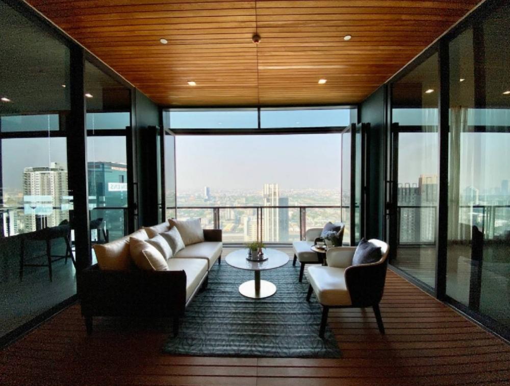 ให้เช่าคอนโดสุขุมวิท อโศก ทองหล่อ : The Monument Thonglo 3 bedroom For Rent