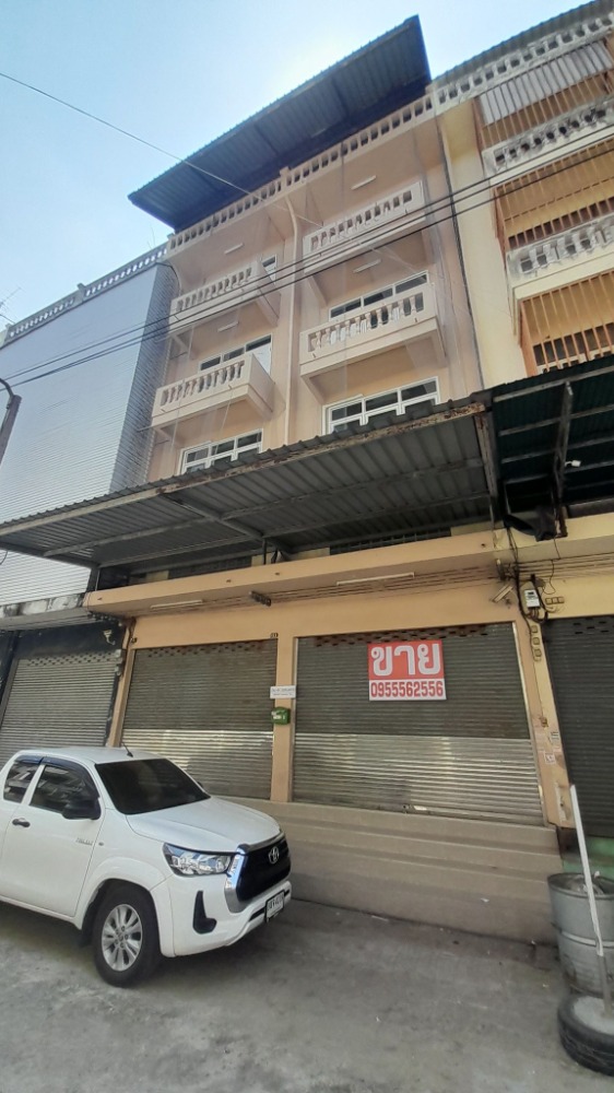For SaleShop HousePinklao, Charansanitwong : Selling a 4-storey building #Boromarajonani 119, area 42 sq m #well decorated #Office price 8.50 million baht #ready to move in #Waehouse
