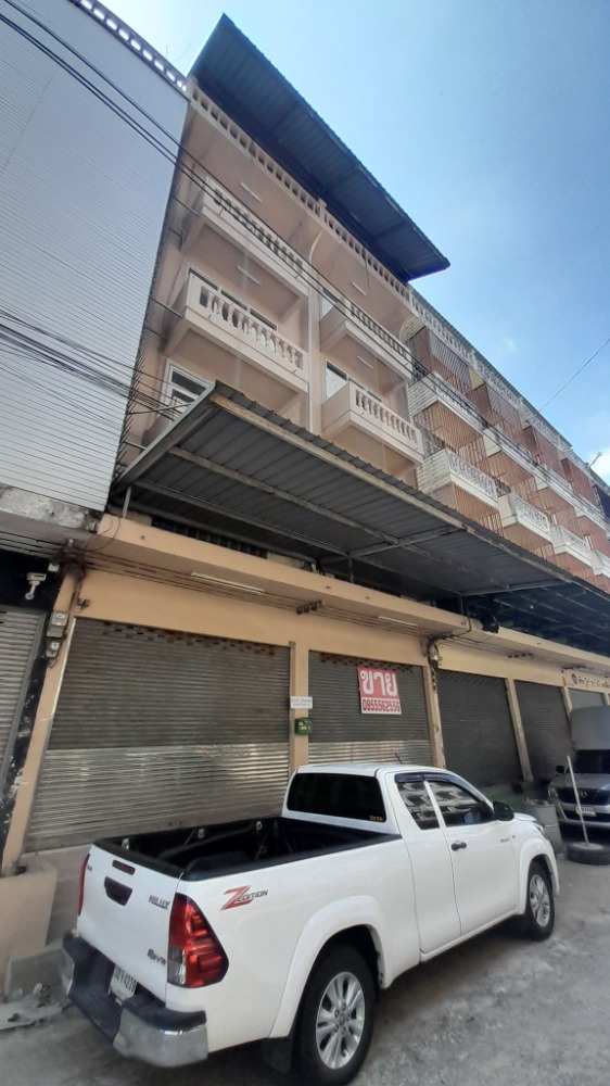 For SaleShop HousePinklao, Charansanitwong : Selling a 4-storey building #Boromarajonani 119, area 42 sq m #well decorated #Office price 8.50 million baht #ready to move in #Waehouse