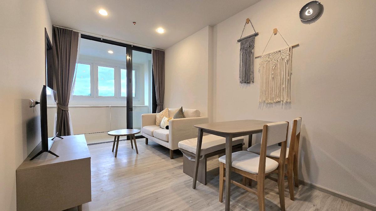 ให้เช่าคอนโดรัชดา ห้วยขวาง : XT Huaikhwang 1ห้องนอน วิวเมือง ซ่อมเสร็จพร้อมอยู่