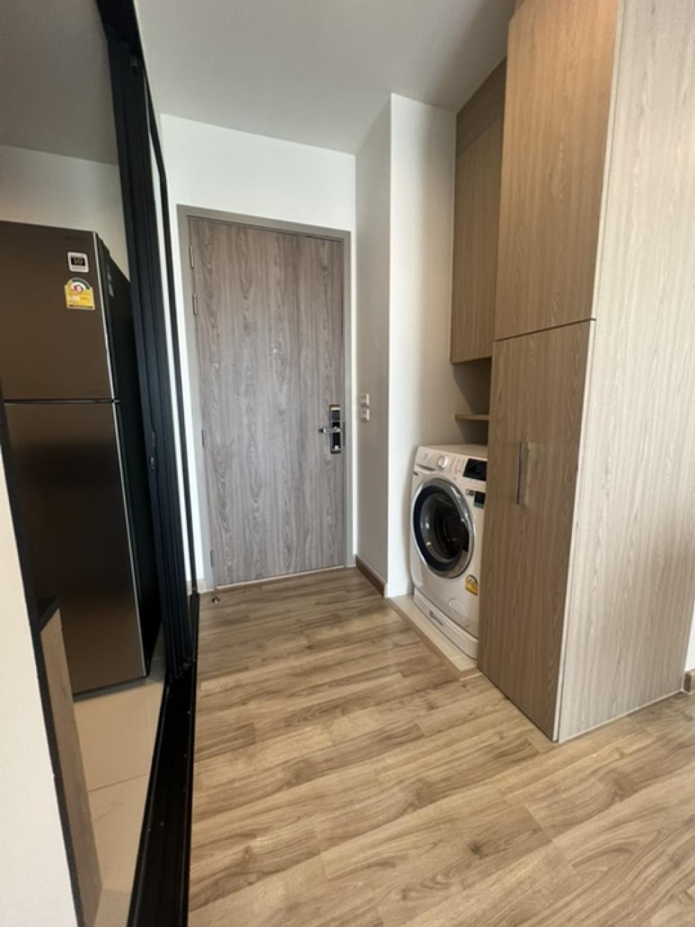 ให้เช่าคอนโดบางนา แบริ่ง ลาซาล : ⭕️🏢FOR RENT >> Condo  Niche Mono Sukumvit Bearing นิชโมโนสุขุมวิทแบริ่ง .#นิชโมโนสุขุมวิทแบริ่ง#nichemonosukhumvitbearing #btsbearing #นิชโมโนแบริ่ง.🔷 RENT 20,000 Baht/Month .🔷 2 Bedroom 1 bathroom .🔷 Area 52 Sq.m  with  19th Floor ,    .🔷 Fully fur