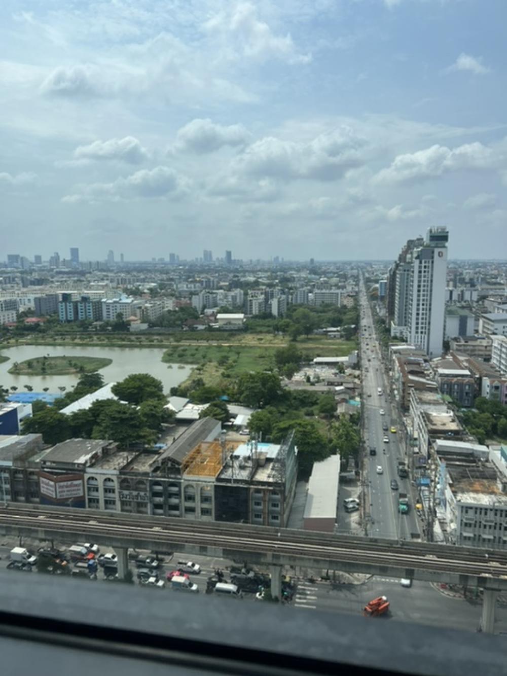 ให้เช่าคอนโดบางนา แบริ่ง ลาซาล : ⭕️🏢FOR RENT >> Condo  Niche Mono Sukumvit Bearing นิชโมโนสุขุมวิทแบริ่ง .#นิชโมโนสุขุมวิทแบริ่ง#nichemonosukhumvitbearing #btsbearing #นิชโมโนแบริ่ง.🔷 RENT 20,000 Baht/Month .🔷 2 Bedroom 1 bathroom .🔷 Area 52 Sq.m  with  19th Floor ,    .🔷 Fully fur