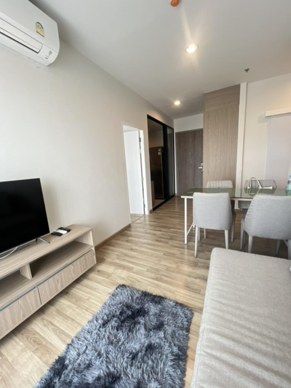 ให้เช่าคอนโดบางนา แบริ่ง ลาซาล : ⭕️🏢FOR RENT >> Condo  Niche Mono Sukumvit Bearing นิชโมโนสุขุมวิทแบริ่ง .#นิชโมโนสุขุมวิทแบริ่ง#nichemonosukhumvitbearing #btsbearing #นิชโมโนแบริ่ง.🔷 RENT 20,000 Baht/Month .🔷 2 Bedroom 1 bathroom .🔷 Area 52 Sq.m  with  19th Floor ,    .🔷 Fully fur