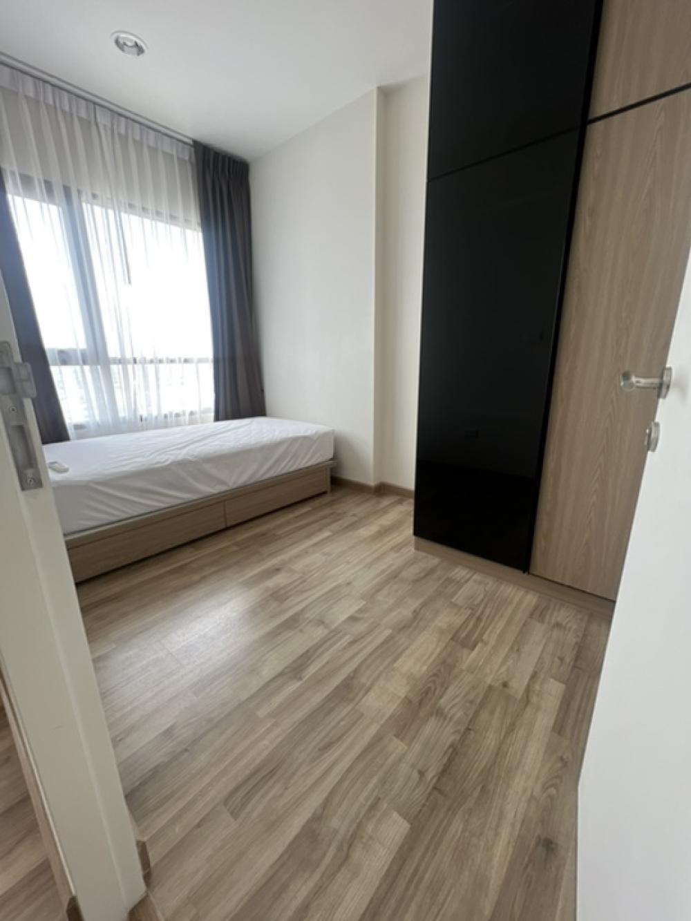 ให้เช่าคอนโดบางนา แบริ่ง ลาซาล : ⭕️🏢FOR RENT >> Condo  Niche Mono Sukumvit Bearing นิชโมโนสุขุมวิทแบริ่ง .#นิชโมโนสุขุมวิทแบริ่ง#nichemonosukhumvitbearing #btsbearing #นิชโมโนแบริ่ง.🔷 RENT 20,000 Baht/Month .🔷 2 Bedroom 1 bathroom .🔷 Area 52 Sq.m  with  19th Floor ,    .🔷 Fully fur