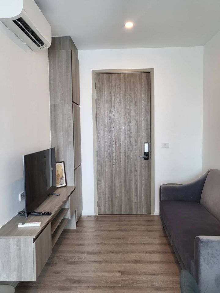 For RentCondoSamut Prakan,Samrong : Rds-0987 Condo for rent: Knightsbridge Sukhumvit - Thepharak, make an appointment to see the room 👉line: @propertyfinder