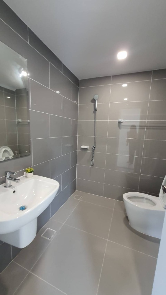 For SaleTownhomeBang kae, Phetkasem : S2597 Selling at a loss, corner townhouse, The Connect Phetkasem 69, large area, reasonable price