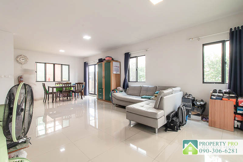 ขายบ้านลาดกระบัง สุวรรณภูมิ : ขาย บ้าน พฤกษาวิลล์ 92 อ่อนนุช สุวรรณภูมิ บ้านแฝด 2 ชั้น แบบ 3 ห้องนอน 38 ตรว 136 ตรม ทิศใต้ ใกล้ ศรีนครินทร์ ประเวศ ลาดกระบัง พัฒนาการ เฉลิมพระเกียรติ ร.9 กาญจนาภิเษก มอเตอร์เวย์ บูรพาวิถี : MJ23S-045