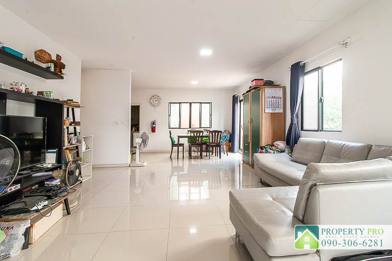 ขายบ้านลาดกระบัง สุวรรณภูมิ : ขาย บ้าน พฤกษาวิลล์ 92 อ่อนนุช สุวรรณภูมิ บ้านแฝด 2 ชั้น แบบ 3 ห้องนอน 38 ตรว 136 ตรม ทิศใต้ ใกล้ ศรีนครินทร์ ประเวศ ลาดกระบัง พัฒนาการ เฉลิมพระเกียรติ ร.9 กาญจนาภิเษก มอเตอร์เวย์ บูรพาวิถี : MJ23S-045