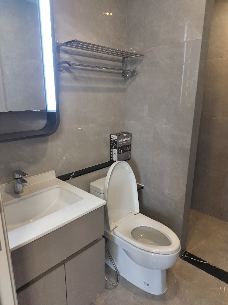 ให้เช่าคอนโดพระราม 9 เพชรบุรีตัดใหม่ RCA : Condo one9five  for rent