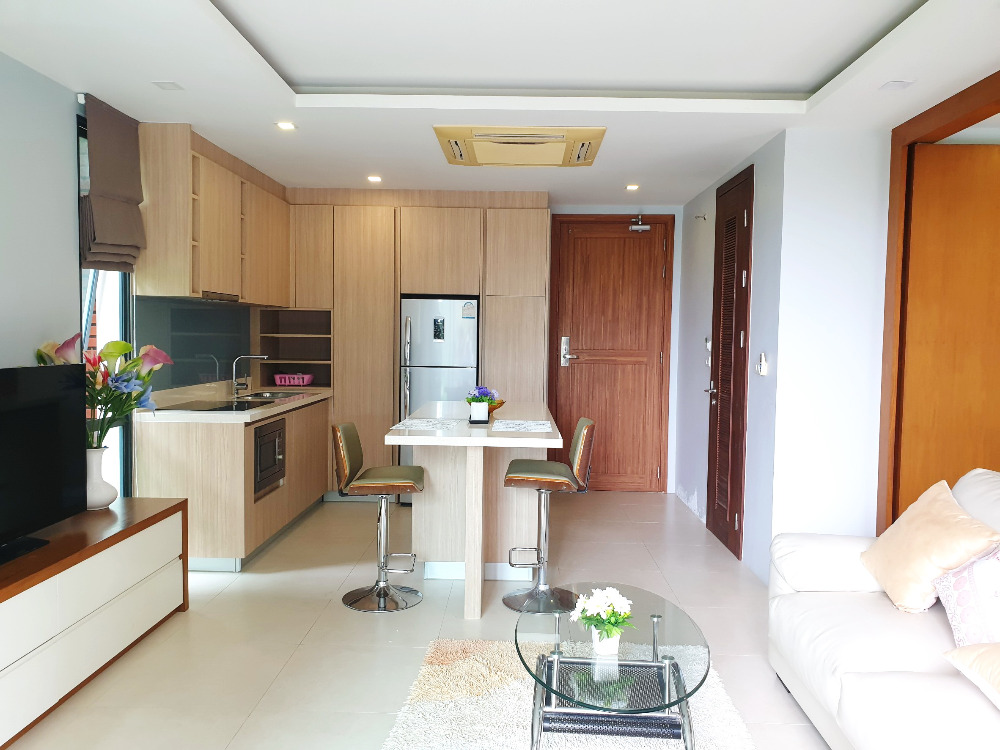 For SaleCondoPhuket : Very Cheap For Sale!! >> At The Tree Condominium << 70 Sqm, Phuket,  Rawai Beach (Corner Room)