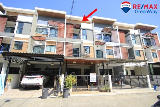 For SaleTownhomeBang kae, Phetkasem : Townhouse, Petchkasem 68, near The Mall Bang Khae, Di Idol 2, decorated with cheap air conditioners 3.85 million