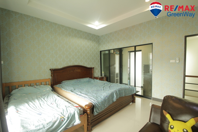 For SaleTownhomeBang kae, Phetkasem : Townhouse, Petchkasem 68, near The Mall Bang Khae, Di Idol 2, decorated with cheap air conditioners 3.85 million