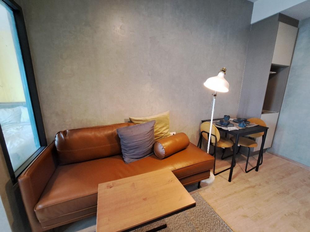 ให้เช่าคอนโดพระราม 9 เพชรบุรีตัดใหม่ RCA : Condo near Mrt Rama9 for rent - Ideo Rama9 Asoke คอนโอใหม่ใกล้ Mrt พระราม9