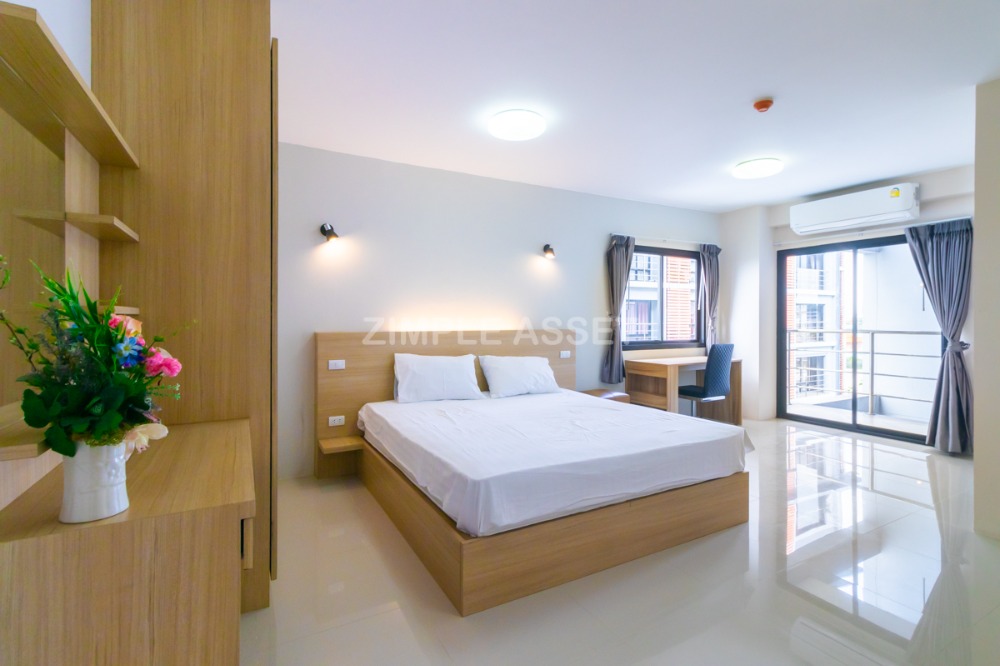 For RentCondoLadkrabang, Suwannaphum Airport : Line @zimple_asset Apartment in sytle condo on Sukhumvit 77 road in On Nut area. Fully furnished, ready to move in. Complete amenities with parking, gym, and swimming pool. Accepts short-term and long-term rental.