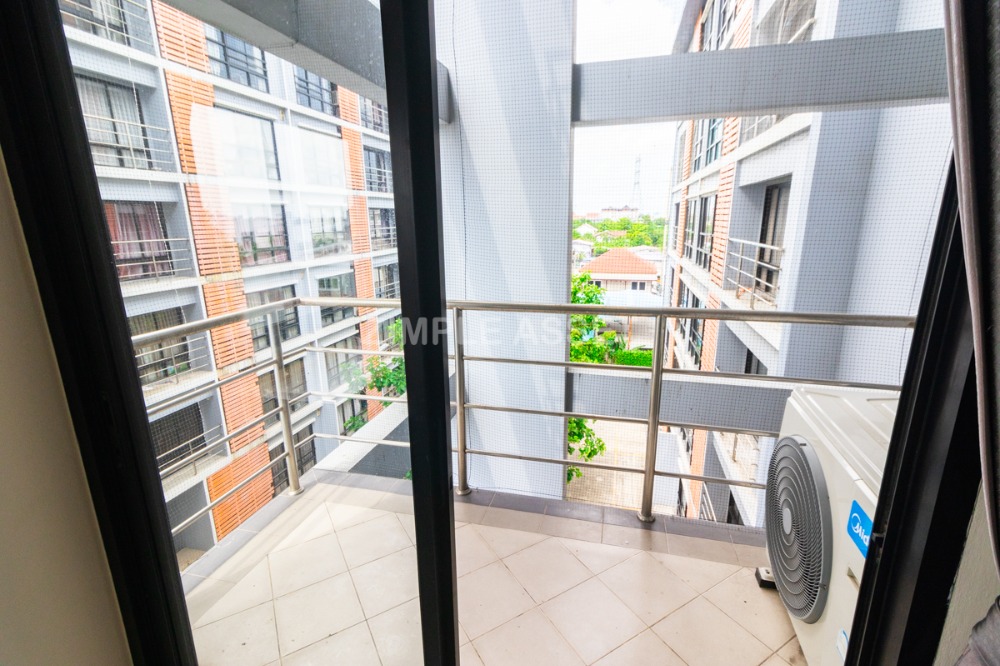 For RentCondoLadkrabang, Suwannaphum Airport : Line @zimple_asset Apartment in sytle condo on Sukhumvit 77 road in On Nut area. Fully furnished, ready to move in. Complete amenities with parking, gym, and swimming pool. Accepts short-term and long-term rental.