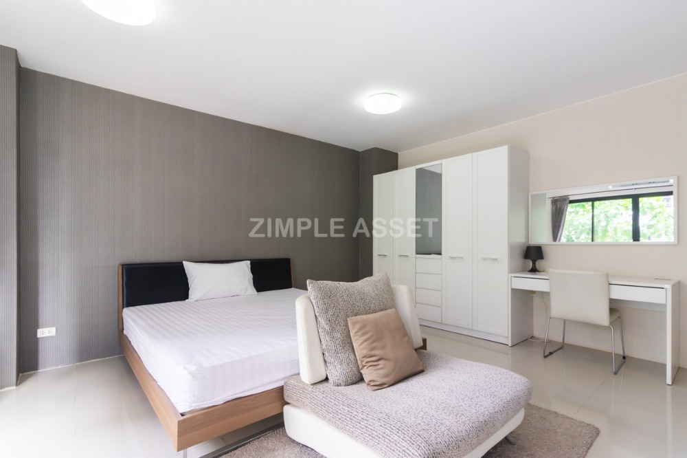 For RentCondoLadkrabang, Suwannaphum Airport : Line @zimple_asset Apartment in sytle condo on Sukhumvit 77 road in On Nut area. Fully furnished, ready to move in. Complete amenities with parking, gym, and swimming pool. Accepts short-term and long-term rental.
