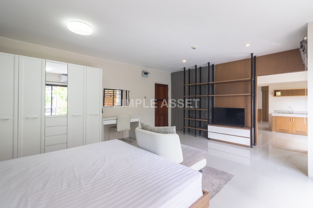 For RentCondoLadkrabang, Suwannaphum Airport : Line @zimple_asset Apartment in sytle condo on Sukhumvit 77 road in On Nut area. Fully furnished, ready to move in. Complete amenities with parking, gym, and swimming pool. Accepts short-term and long-term rental.