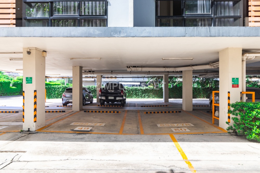 For RentCondoLadkrabang, Suwannaphum Airport : Line @zimple_asset Apartment in sytle condo on Sukhumvit 77 road in On Nut area. Fully furnished, ready to move in. Complete amenities with parking, gym, and swimming pool. Accepts short-term and long-term rental.