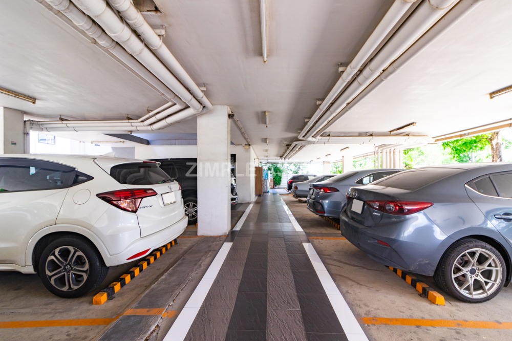 For RentCondoLadkrabang, Suwannaphum Airport : Line @zimple_asset Apartment in sytle condo on Sukhumvit 77 road in On Nut area. Fully furnished, ready to move in. Complete amenities with parking, gym, and swimming pool. Accepts short-term and long-term rental.