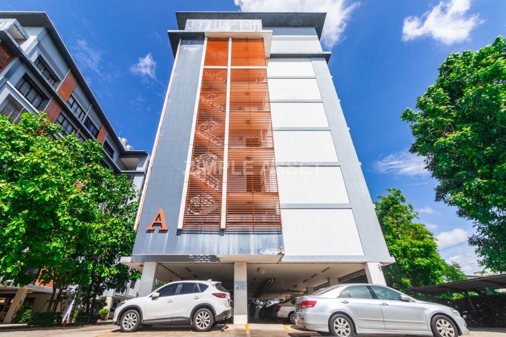 For RentCondoLadkrabang, Suwannaphum Airport : Line @zimple_asset Apartment in sytle condo on Sukhumvit 77 road in On Nut area. Fully furnished, ready to move in. Complete amenities with parking, gym, and swimming pool. Accepts short-term and long-term rental.