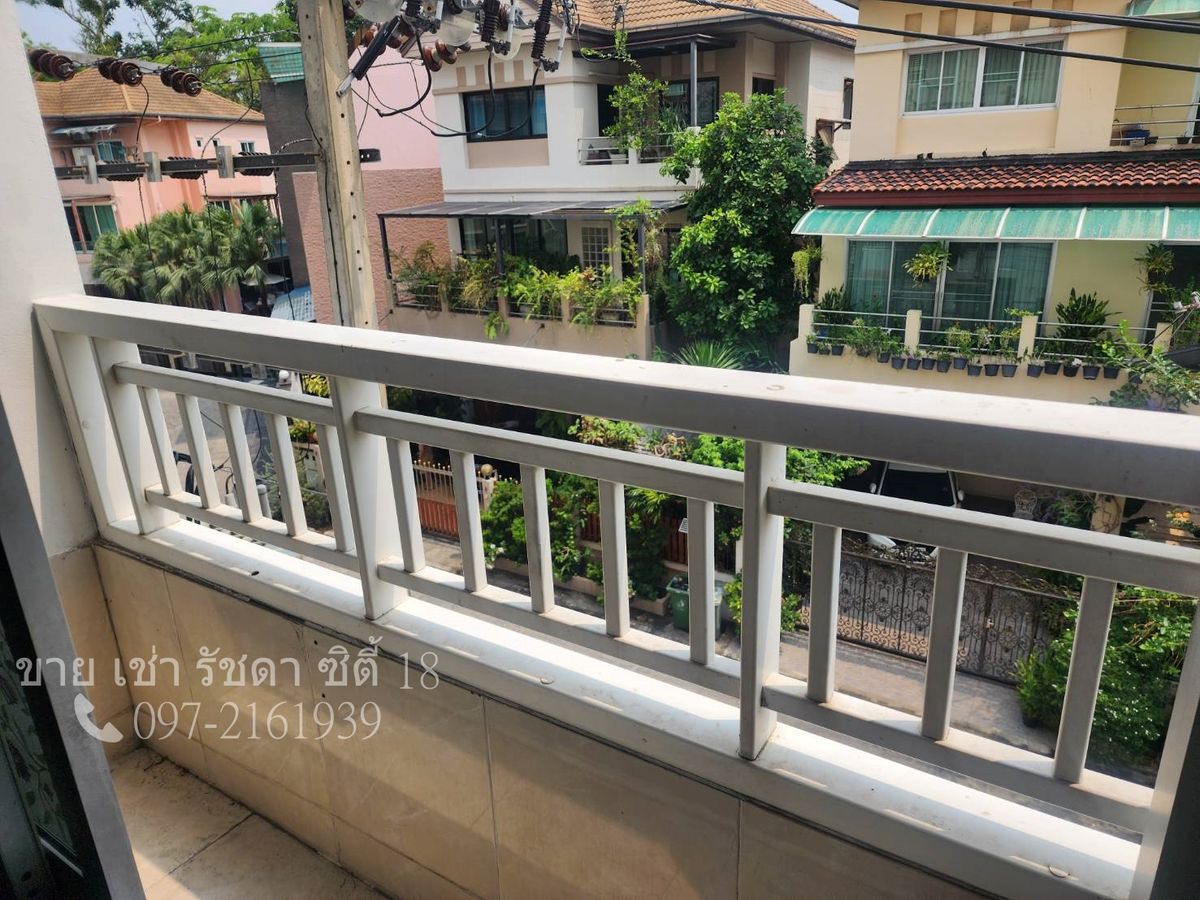 For RentCondoRatchadapisek, Huaikwang, Suttisan : 📣Condo for rent, corner room, large area, Ratchada City, near MRT Huai Khwang, ready to move in