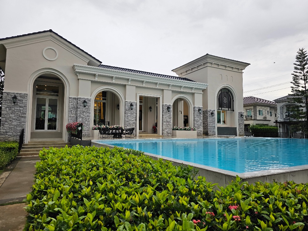 ขายบ้านปทุมธานี รังสิต ธรรมศาสตร์ : ลดราคาพิเศษ! บ้านเดี่ยว 2 ชั้น 3 นอน สภาพใหม่ไม่เคยเข้าอยู่ Grandio วิภาวดี-รังสิต ใกล้ฟิวเจอร์ฯ พร้อมอยู่ ฟรีเฟอร์นิเจอร์บางส่วน