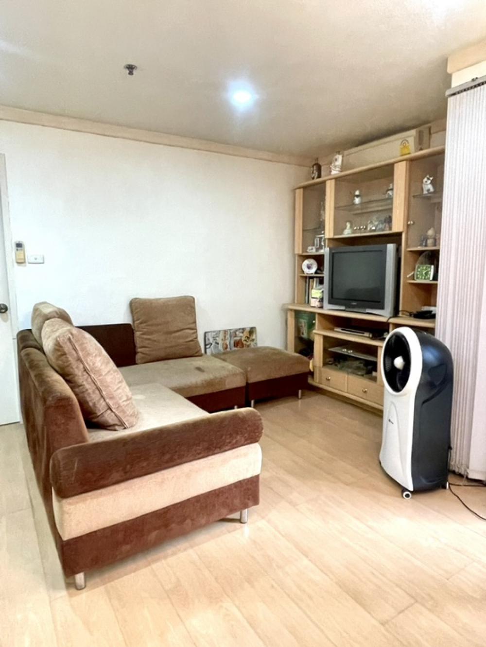 ให้เช่าคอนโดปทุมธานี รังสิต ธรรมศาสตร์ : ให้เช่า คอนโด นนทรีพาร์ควิวล์ ลำลูกกา แบบ 2 ห้องนอน 60 ตรม ตกแต่งสวยงาม บรรยากาศรีสอร์ท ติดถนนลำลูกกา เฟอร์นิเจอร์และเครื่องไฟฟ้าครบ พร้อมเข้าอยู่