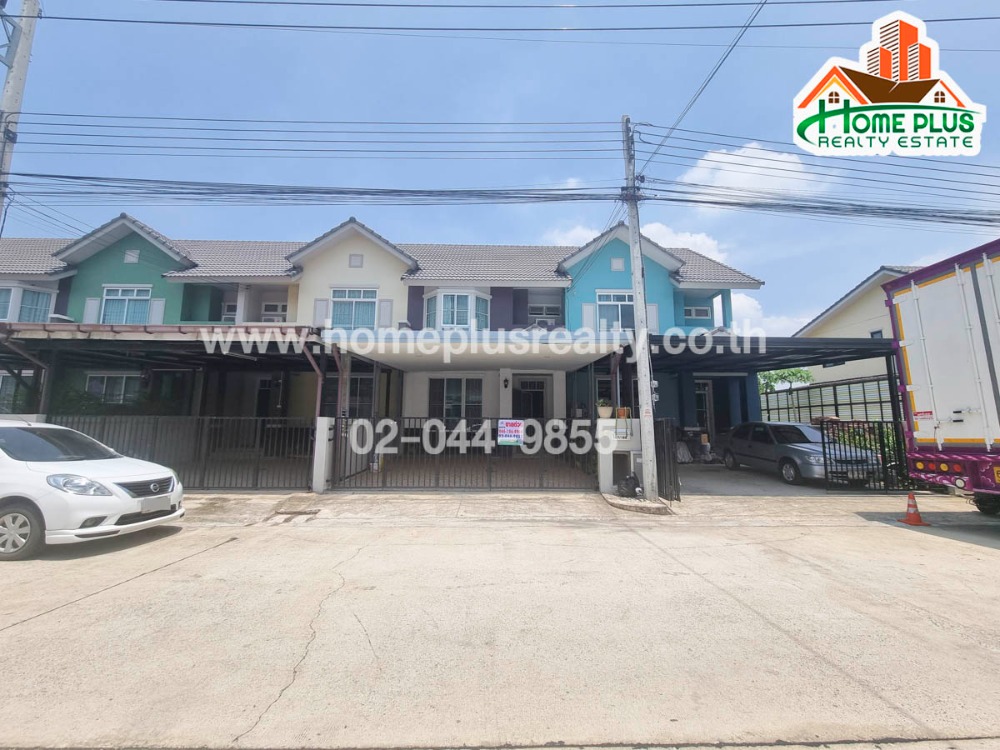 For SaleTownhomePathum Thani,Rangsit, Thammasat : The Fouruaqe Rangsit-Klong 4 Village (The Fouruaqe Rangsit-Klong 4) near Market Village.