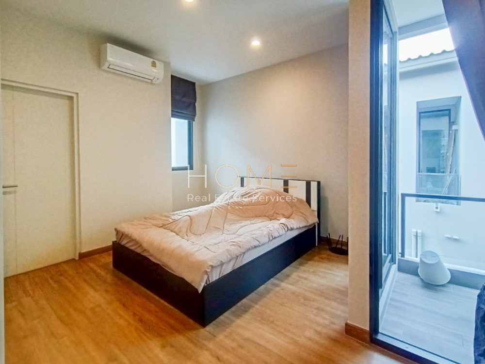 ขายบ้านเลียบทางด่วนรามอินทรา : บ้านเดี่ยว บ้านกลางเมือง คลาสเซ่ เอกมัย - รามอินทรา / 4 ห้องนอน (ขายพร้อมผู้เช่า), Baan Klang Muang Classe Ekkamai - Ramintra / Detached House 4 Bedrooms (SALE WITH TENANT) TAN486