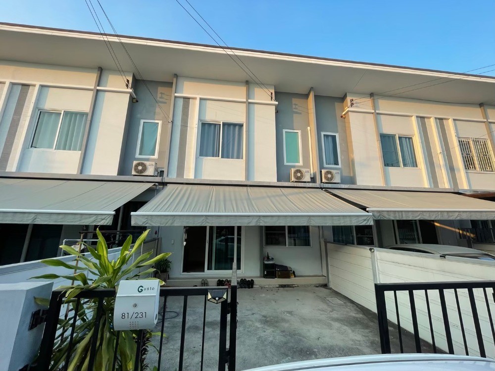 For SaleTownhomePhutthamonthon, Salaya : Gusto Petchkasem-Taweewattana Gusto Petchkasem-Taweewattana 21.6 square meters, empty house