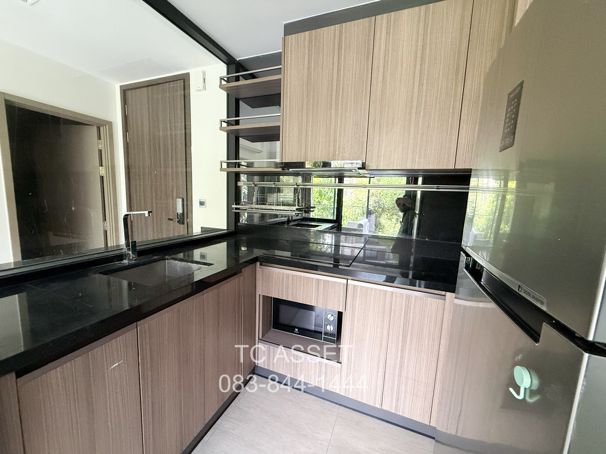 For RentCondoOnnut, Udomsuk : 🔥𝐅𝐨𝐫 𝐑𝐞𝐧𝐭! 𝐌𝐨𝐫𝐢 𝐇𝐚𝐮𝐬 2 Bedrooms 66.75 SQM, 3rd Floor, Pool View, Closed Kitchen with Bathtub🔥Only 𝟓𝟎,𝟎𝟎𝟎 Baht/Month!