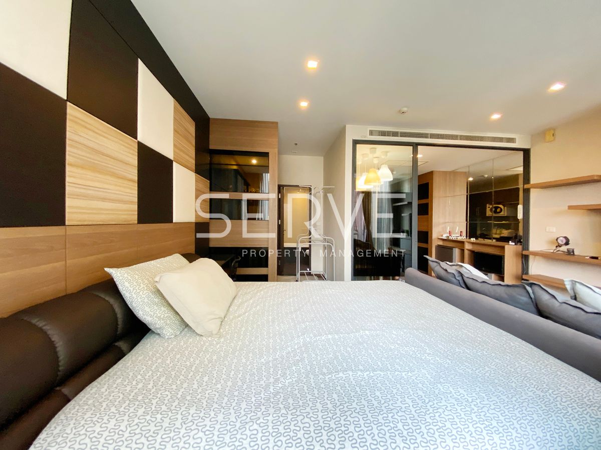 For RentCondoSukhumvit, Asoke, Thonglor : 🔥18K🔥-Modern Style Studio with Bathtub Perfect Location BTS Thong Lo at Noble Remix Condo / Condo For Rent