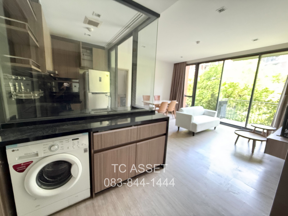 For RentCondoOnnut, Udomsuk : 🔥𝐅𝐨𝐫 𝐑𝐞𝐧𝐭! 𝐌𝐨𝐫𝐢 𝐇𝐚𝐮𝐬 2 Bedrooms 66.75 SQM, 3rd Floor, Pool View, Closed Kitchen with Bathtub🔥Only 𝟓𝟎,𝟎𝟎𝟎 Baht/Month!