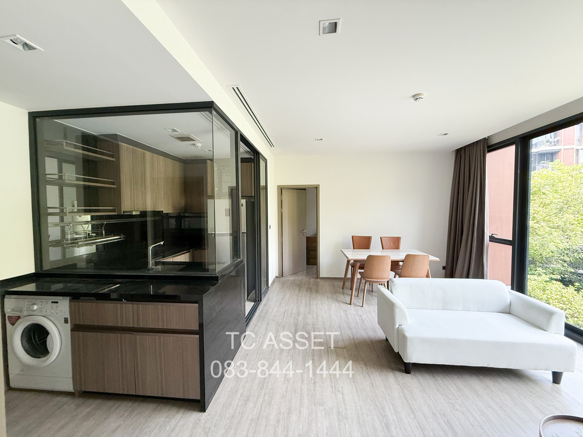 For RentCondoOnnut, Udomsuk : 🔥𝐅𝐨𝐫 𝐑𝐞𝐧𝐭! 𝐌𝐨𝐫𝐢 𝐇𝐚𝐮𝐬 2 Bedrooms 66.75 SQM, 3rd Floor, Pool View, Closed Kitchen with Bathtub🔥Only 𝟓𝟎,𝟎𝟎𝟎 Baht/Month!