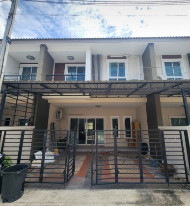 For RentTownhomeNakhon Pathom : Townhome for rent Ban U Sabai Stadium, near Lotus, Nakhon Pathom, only 7 minutes