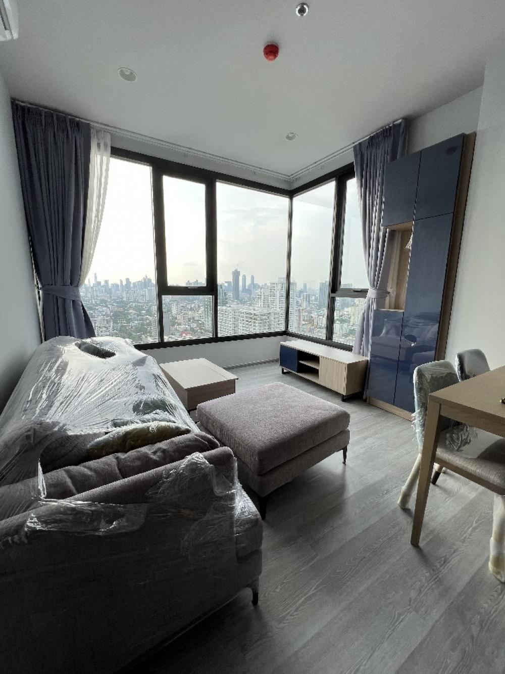 ให้เช่าคอนโดสุขุมวิท อโศก ทองหล่อ : 🔥Rental : XT ekkamai,2beds，Nice view，high floor，ready to move i