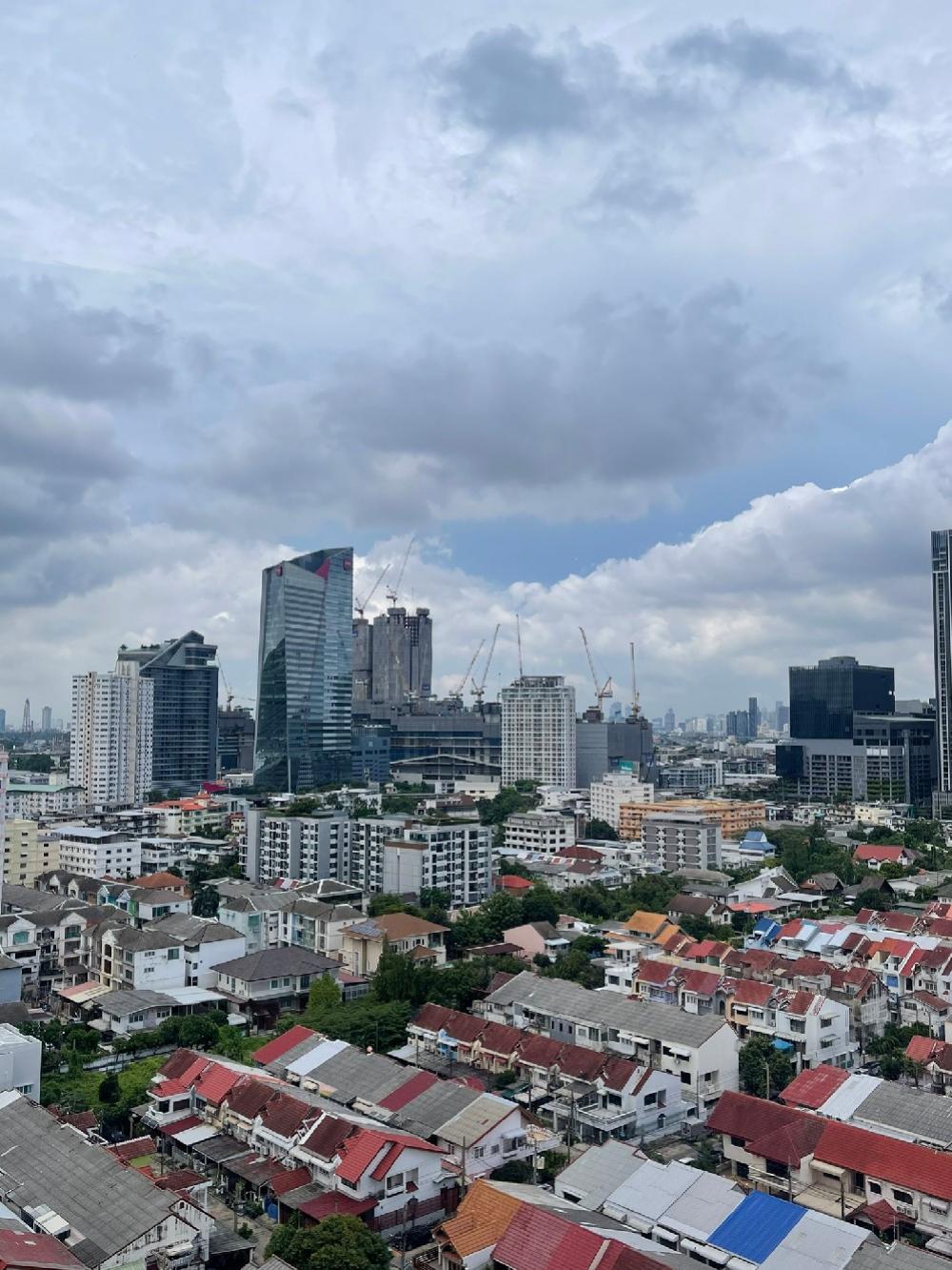 For SaleCondoOnnut, Udomsuk : ✨Special Unit ✨1bedroom 31 sq m. Back again, garden view, only 2.79 million, Khun Oil 098-292-4151