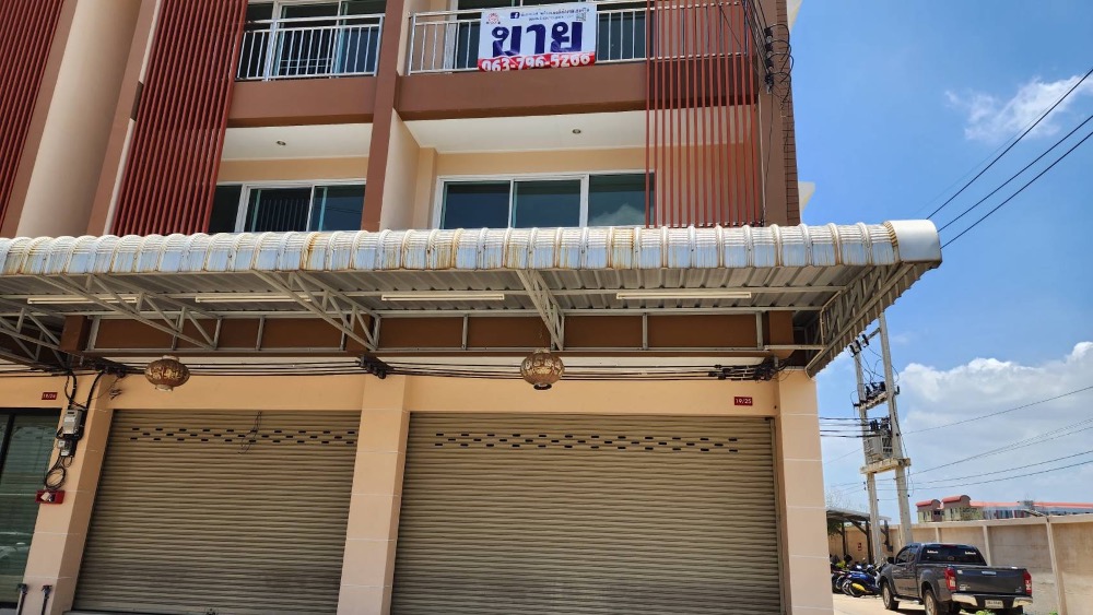 For SaleShop HouseMahachai Samut Sakhon : Commercial building for sale, 2 booths (corner room), 3 floors, beautiful, ready to use, suitable for opening an office Interested in Line @841qqlnr