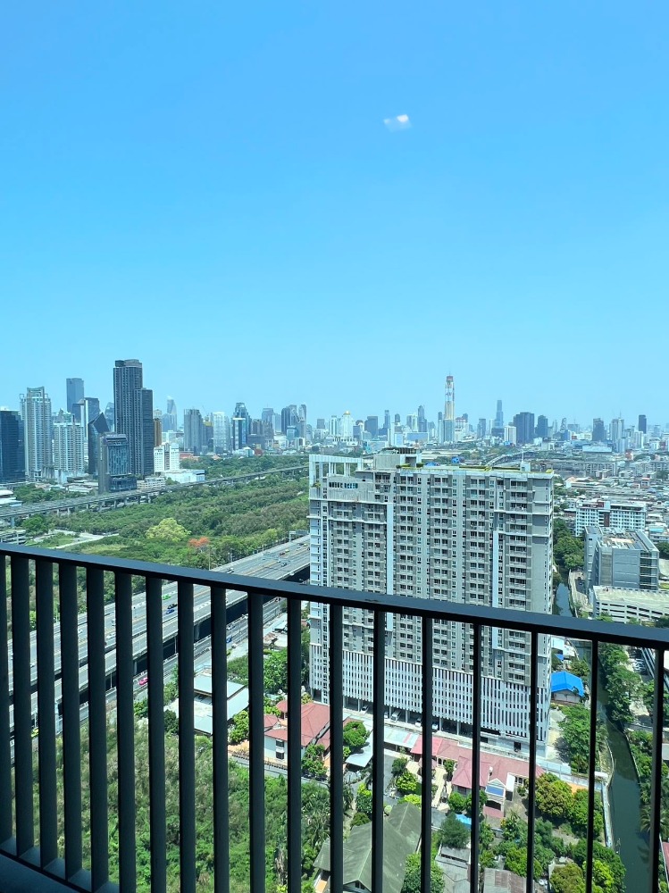 ให้เช่าคอนโดพระราม 9 เพชรบุรีตัดใหม่ RCA : Life asoke-rama9