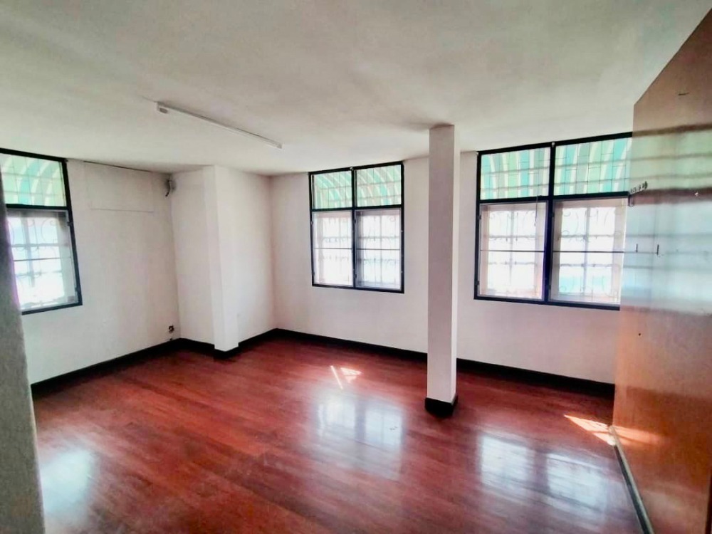 ให้เช่าบ้านสมุทรปราการ สำโรง : ให้เช่า บ้านเดี่ยว ห้องมุม เทศบาลบางปู47 สมุทรปราการ