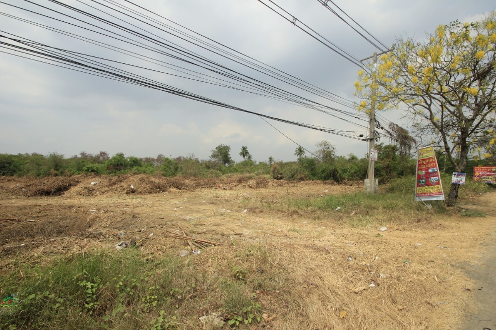 ขายที่ดินพุทธมณฑล ศาลายา : ที่ดินริมถนนมาลัยแมน นครปฐม 7-2-56.7 ไร่ ติดถนนทั้งหน้าหลัง ใกล้ทางด่วนกาญจนบุรี บางใหญ่ มหาวิทยาลัยราชภัฏนครปฐม