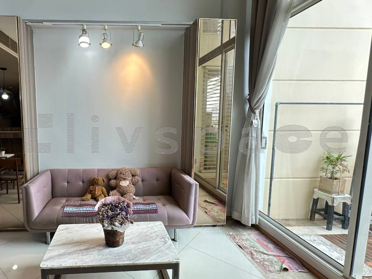 ▚ LC178ツ For Rent - The Empire Place, Duplex 2 Bedroom, Prime Sathorn Location, Special Price ⭐ Loading...