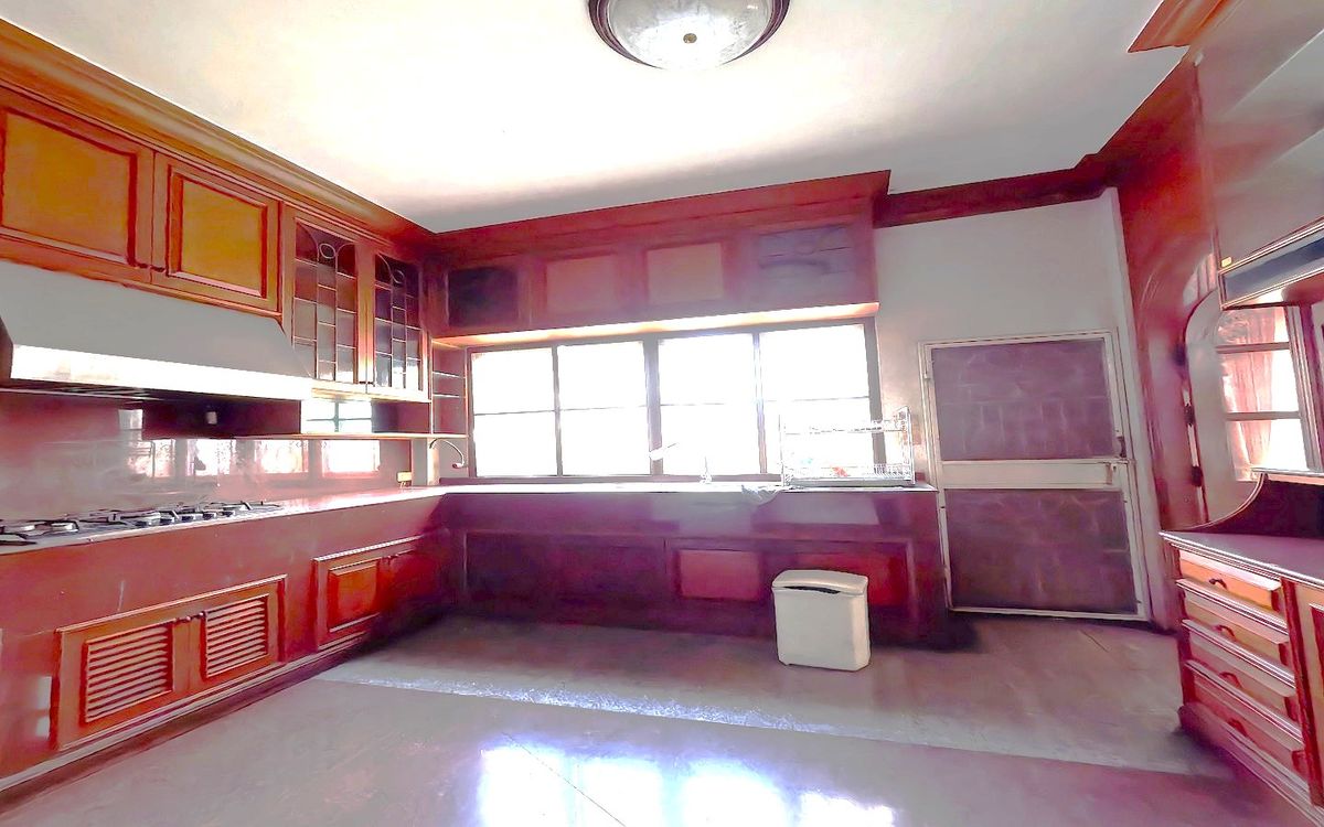 For SaleHouseRama 2, Bang Khun Thian : For sale or rent, single house, Chicha Country Club Village, Rama 2, 91.2 sq m. Decorated with good wood throughout the house, strong structure