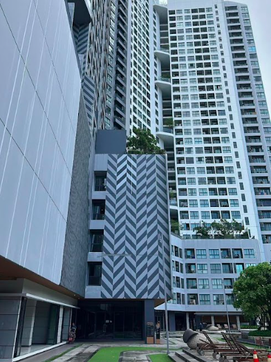 For RentCondoBangna, Bearing, Lasalle : For rent at Ideo O2  Negotiable at @condobkk (with @ too)