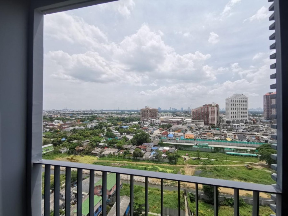 For RentCondoBangna, Bearing, Lasalle : For rent at Ideo o2  Negotiable at @condobkk (with @ too)