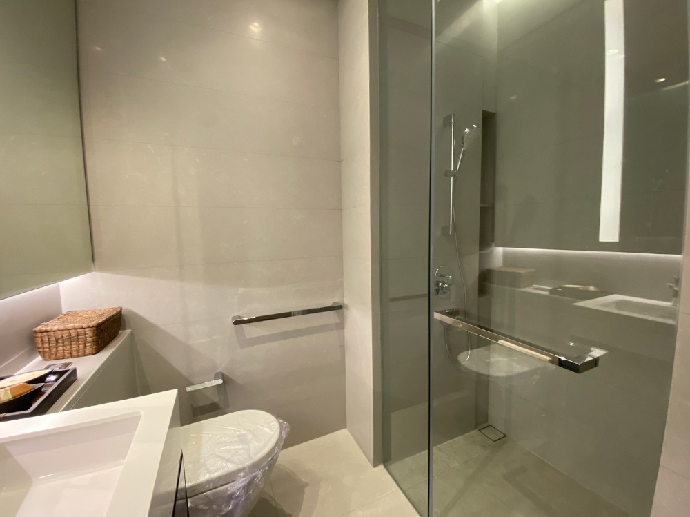 For RentCondoSukhumvit, Asoke, Thonglor : Beautiful room, beautiful view, high floor, rent 3 bedrooms, 3 bathrooms Tela Thonglor Tela Thonglor