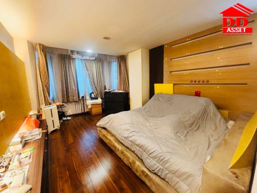 ขายอาคารพาณิชย์วิภาวดี ดอนเมือง หลักสี่ : ขายอาคารพาณิชย์ 5 คูหา หมู่บ้านบัณฑิตโฮม วิภาวดีรังสิต76 ติดถนน ใกล้สนามบินดอนเมือง