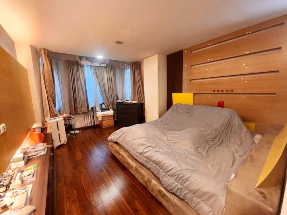 ขายอาคารพาณิชย์วิภาวดี ดอนเมือง หลักสี่ : ขายอาคารพาณิชย์ 5 คูหา หมู่บ้านบัณฑิตโฮม วิภาวดีรังสิต76 ติดถนน ใกล้สนามบินดอนเมือง